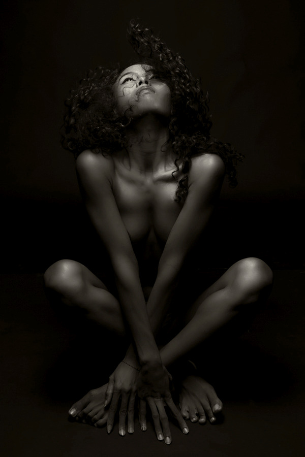 Female model photo shoot of wayan_model by Geoffrey Pereira