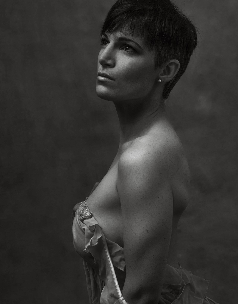 Female model photo shoot of Elizabeth Foxx in Linthicum, MD