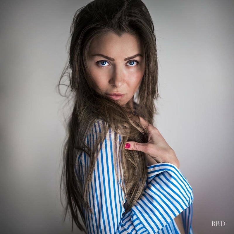 Female model photo shoot of Sasha Derik