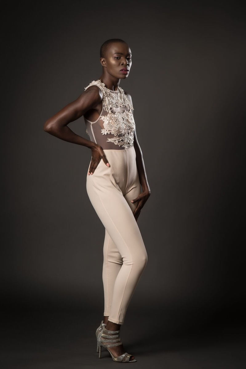 Female model photo shoot of Diana Otieno