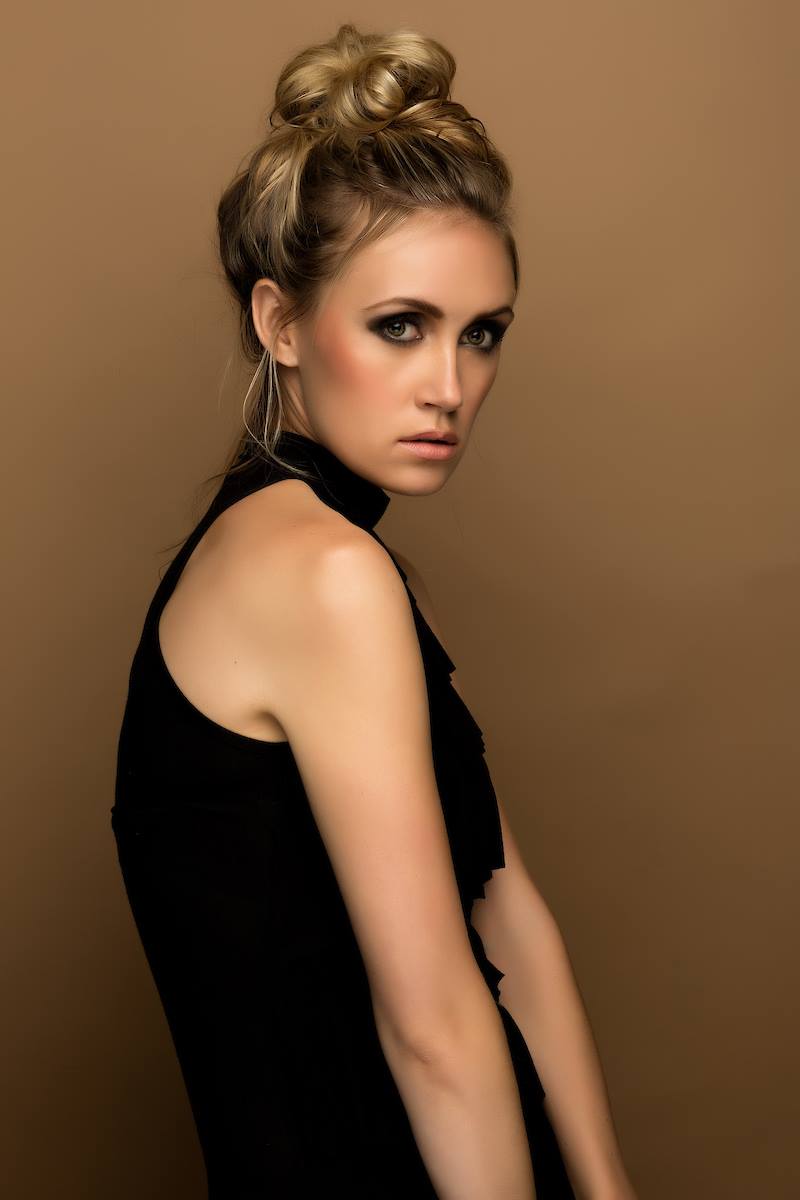 Female model photo shoot of Makeup by Lisa Torti in Kitchener, Ontario