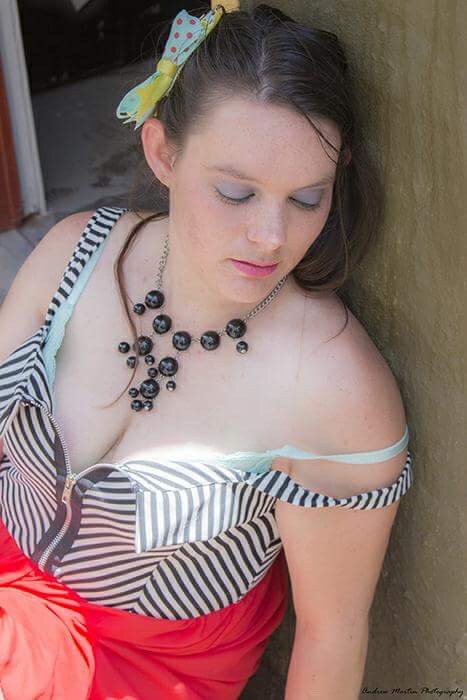 Female model photo shoot of Jessicasmallwood24