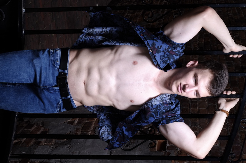 Male model photo shoot of jeansclaude