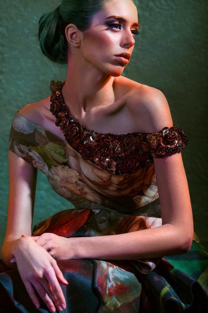 Female model photo shoot of Viktoriya Ivaniuk 