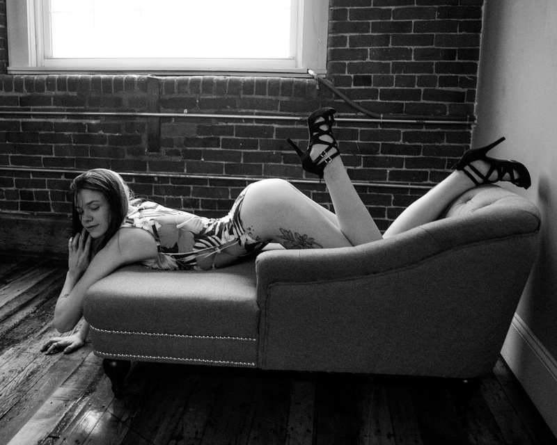 Female model photo shoot of KennedyAlivia95