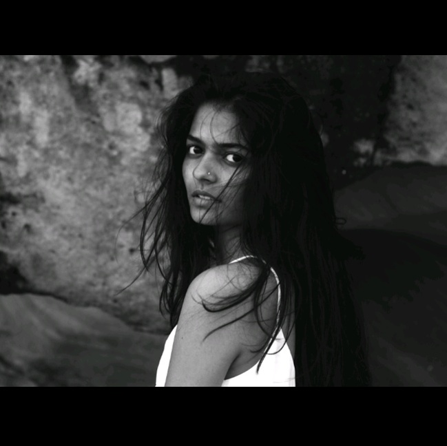 Female model photo shoot of Preshpande