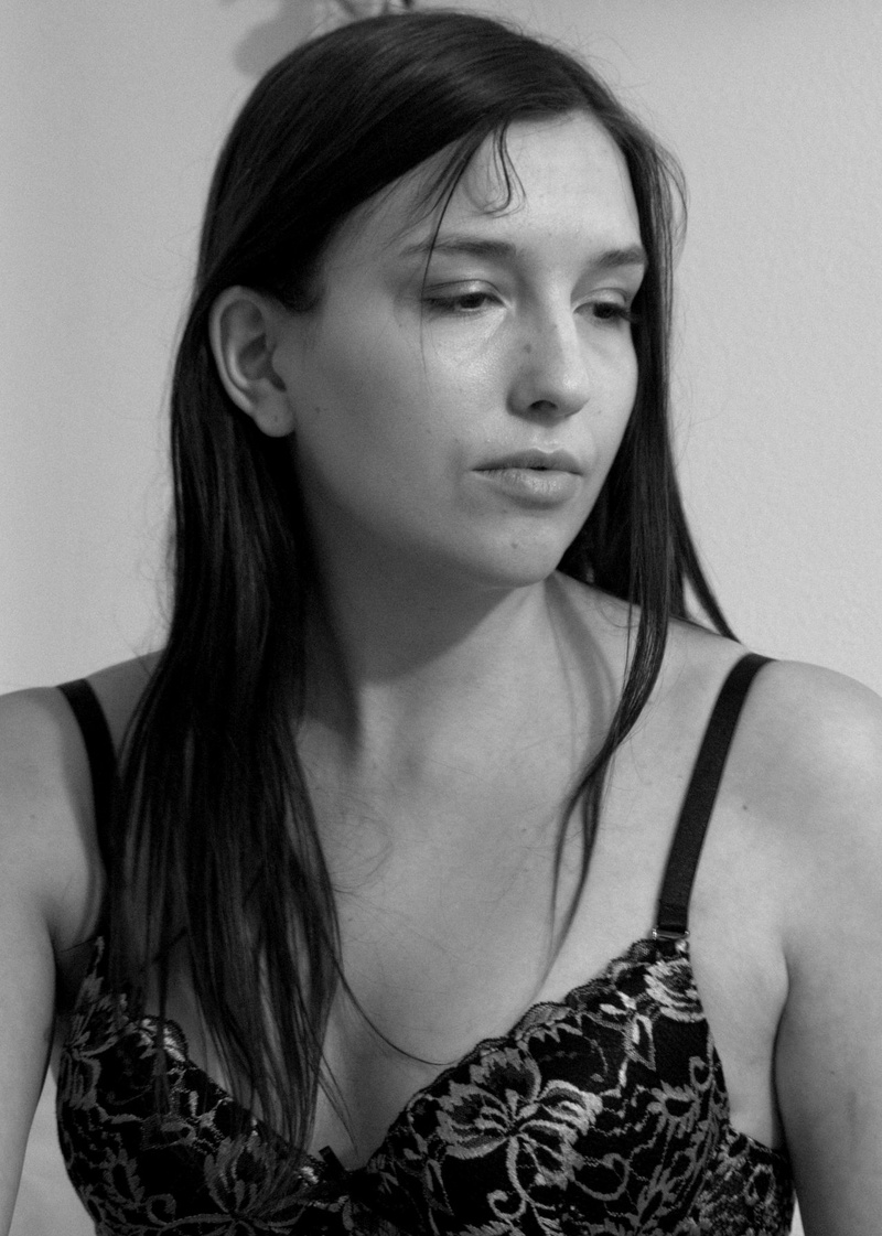 Female model photo shoot of Maria Verano by Mosby Gray Photography