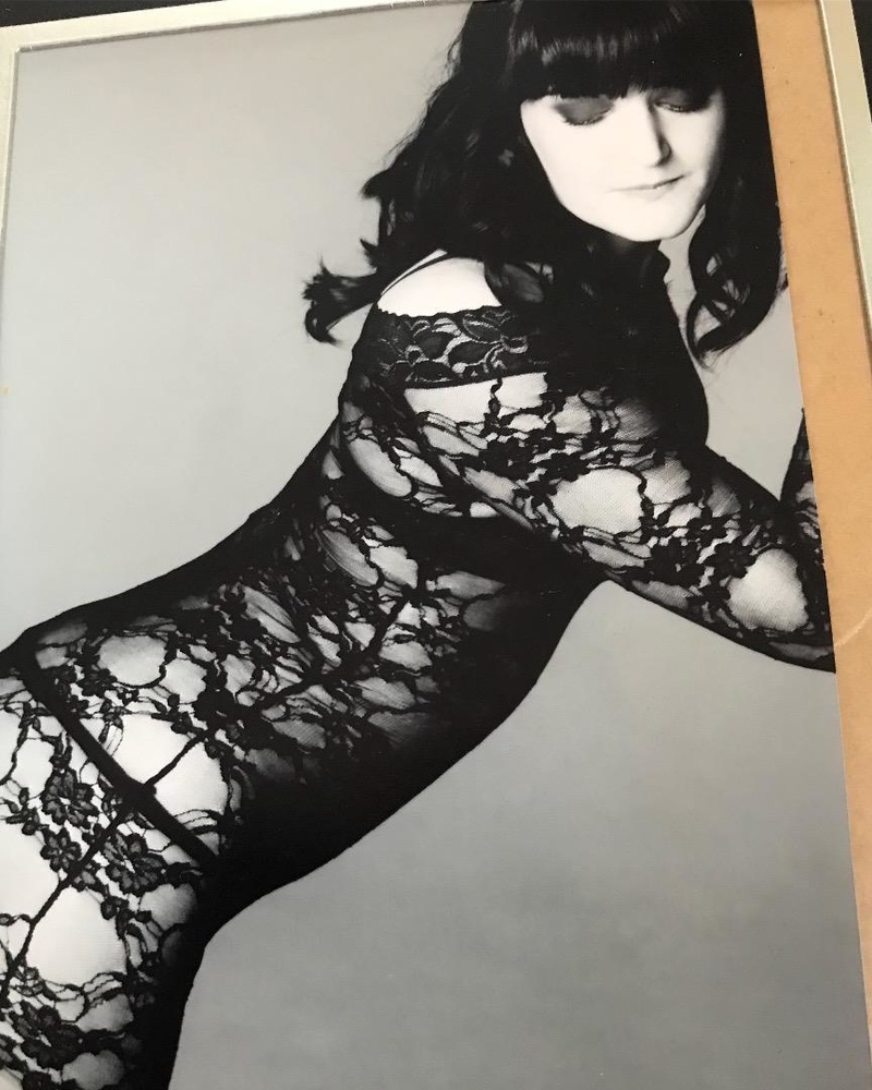 Female model photo shoot of Michelle Meow