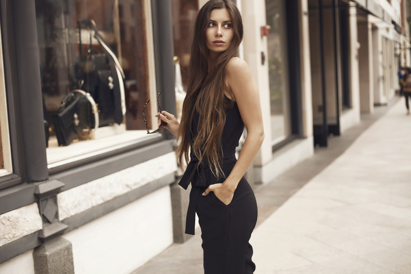Female model photo shoot of Karina Dunaeva