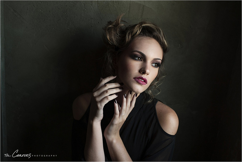 Female model photo shoot of Kelly Canova