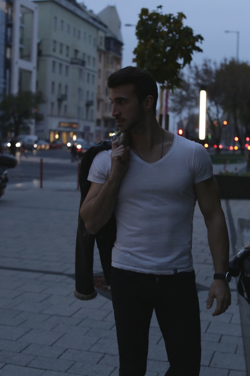Male model photo shoot of Barta Bertalan in Budapest