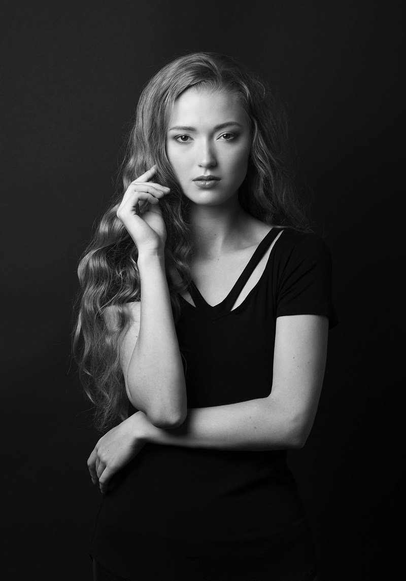 Female model photo shoot of Olga LD