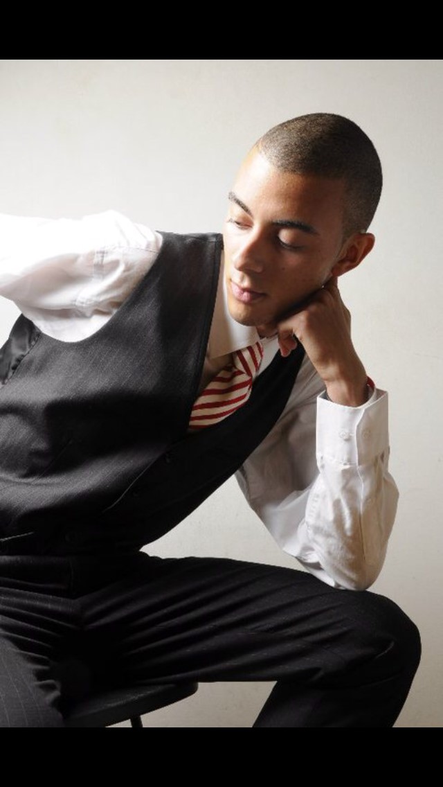 Male model photo shoot of Lekan in London