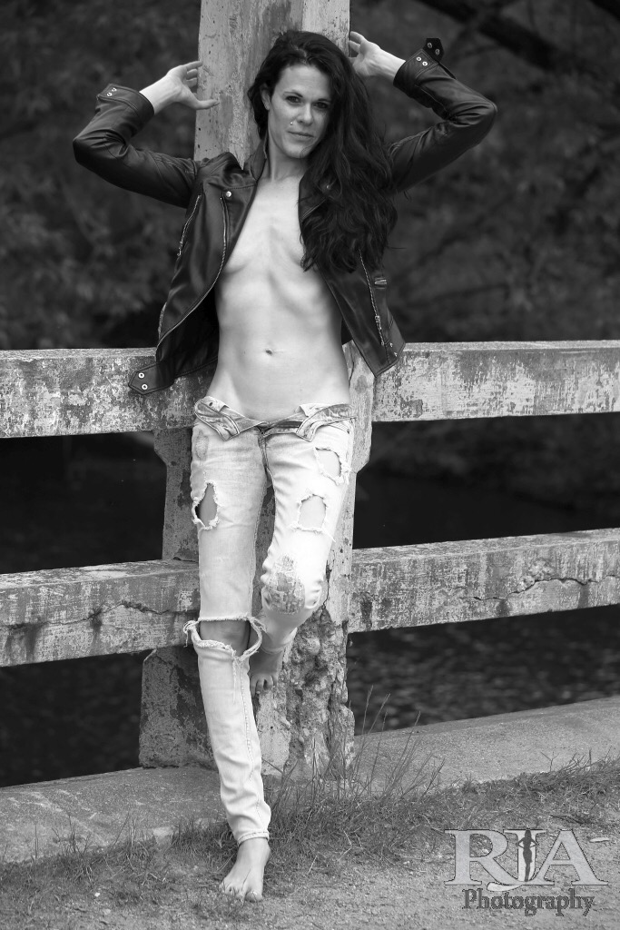 Female model photo shoot of Chevaun86 in Guelph