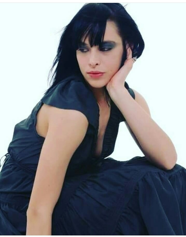 Female model photo shoot of Zorybe69