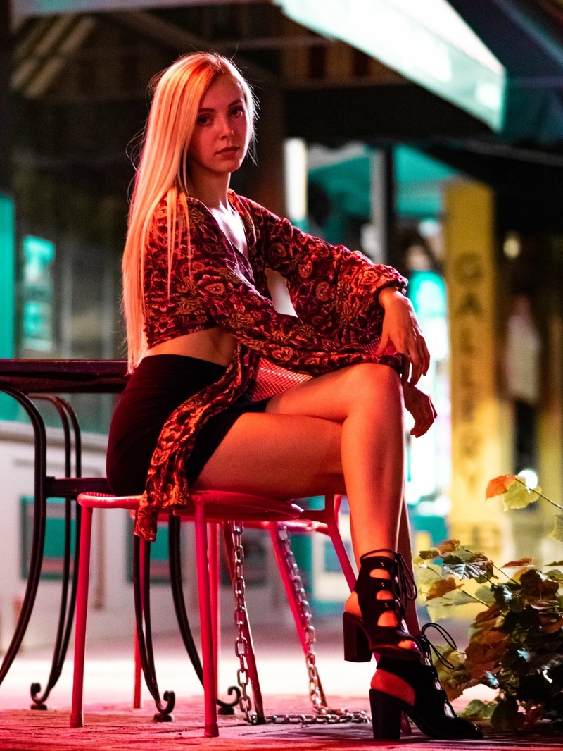 Female model photo shoot of AlissaJacobs
