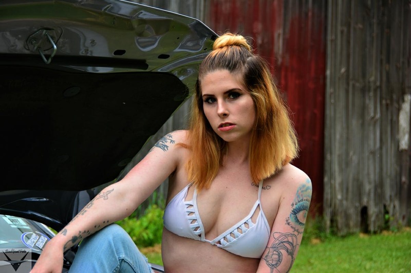 Female model photo shoot of SummerBabyy