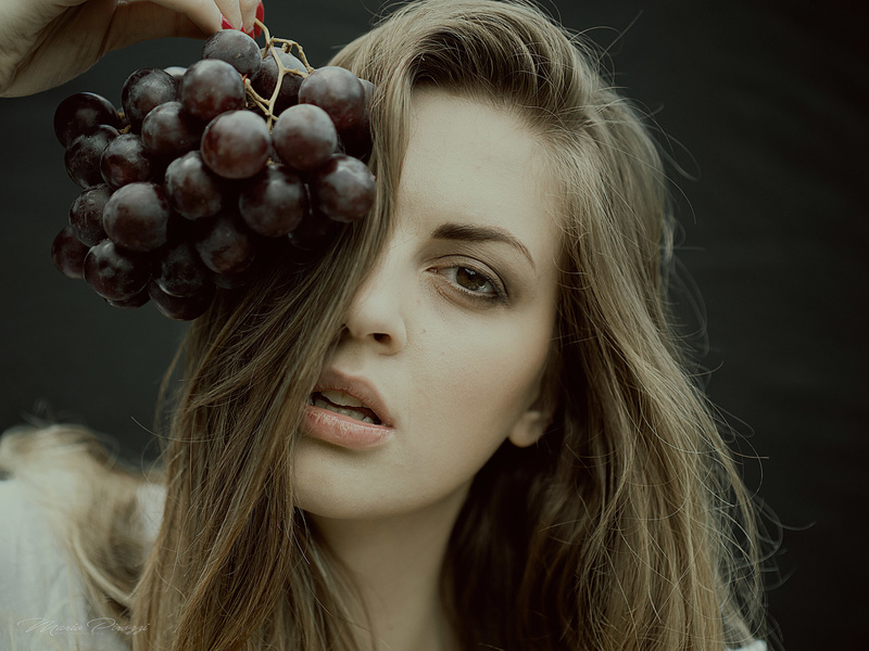 Female model photo shoot of Martina Tesanovic