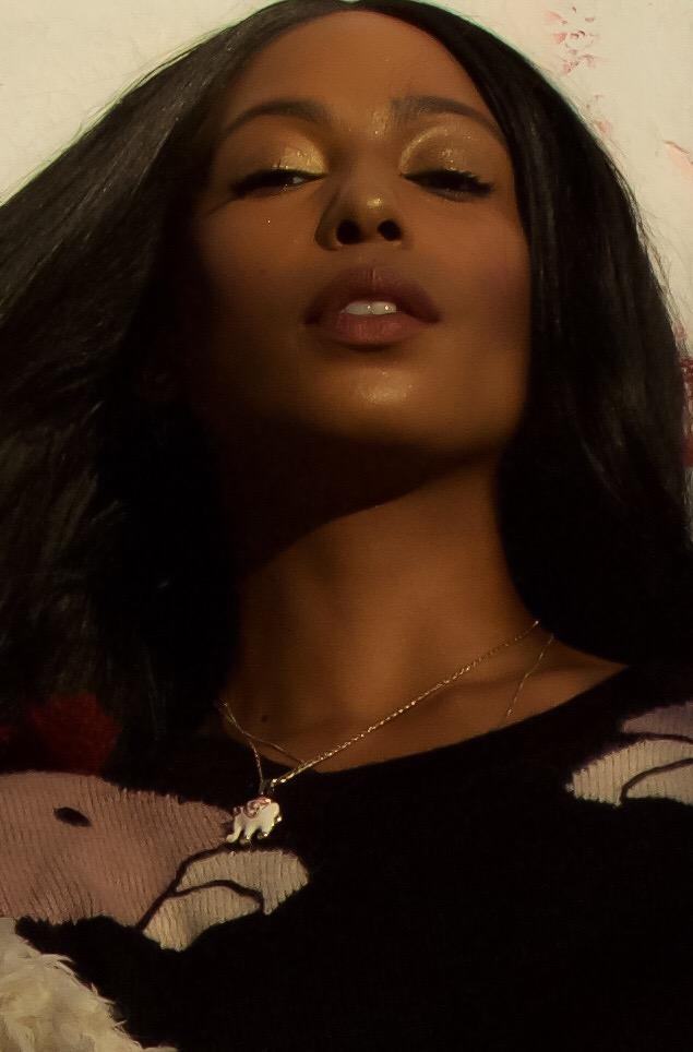 Female model photo shoot of sharmila makeda