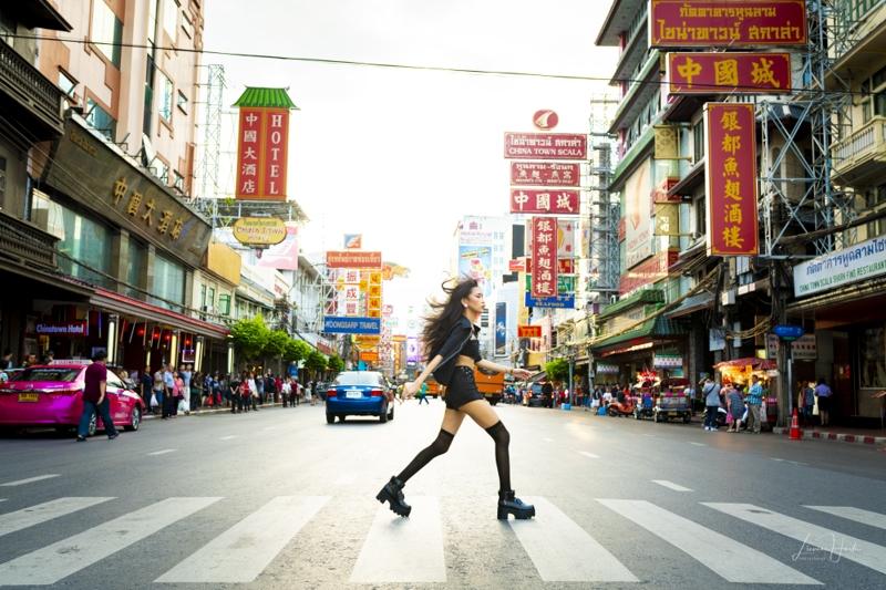 Female model photo shoot of DiamondzBizarre by Lieven Hoste in China town,Thailand