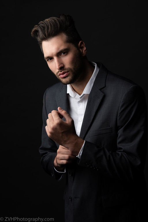 Male model photo shoot of Aleksandar Sturanovic