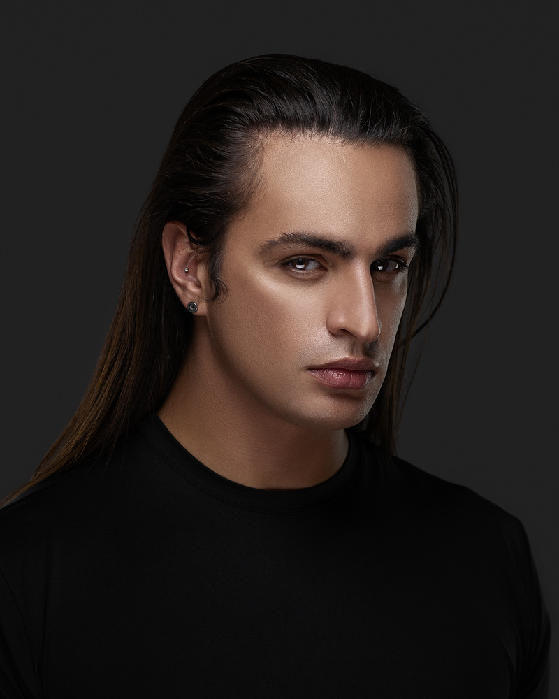 Male model photo shoot of Matt Jordan