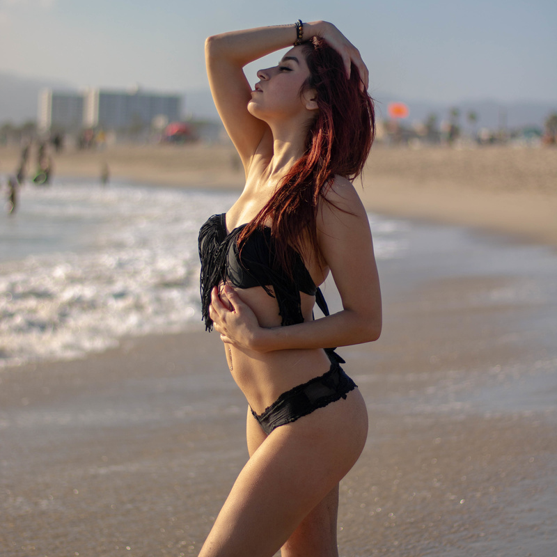 Female model photo shoot of Xurii in Venice, California