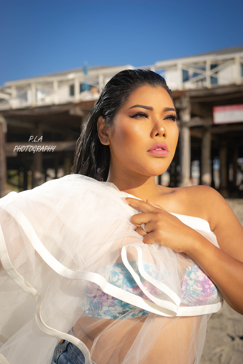 Female model photo shoot of Nay Thailand