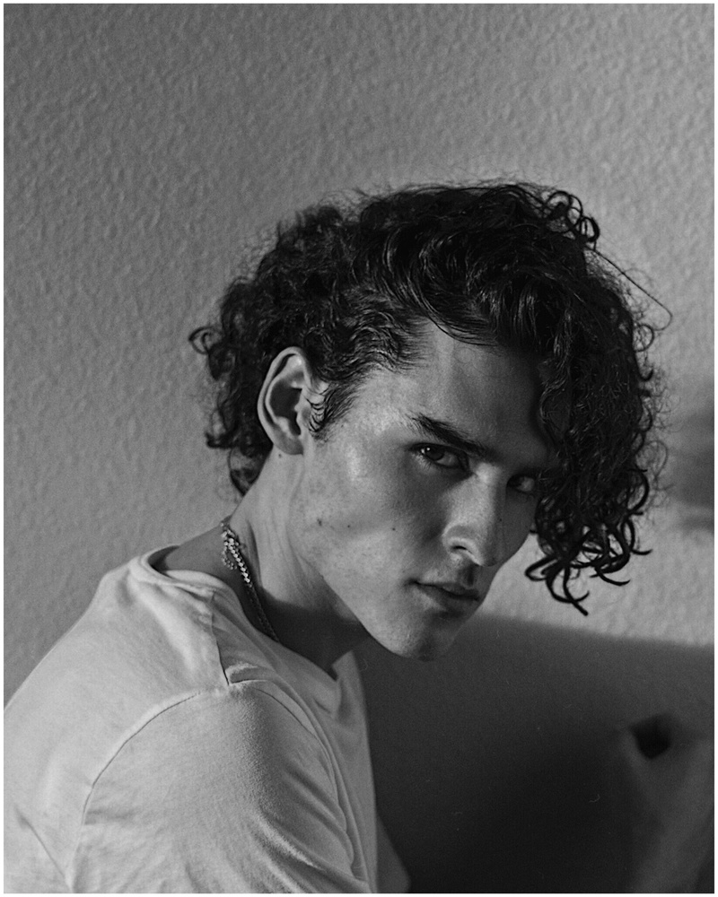 Male model photo shoot of MichaelAnthony13