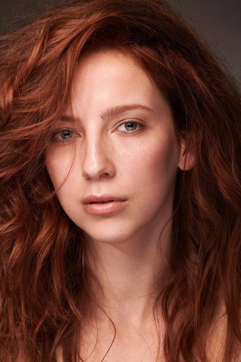 Female model photo shoot of Makeup by Aviva Leah