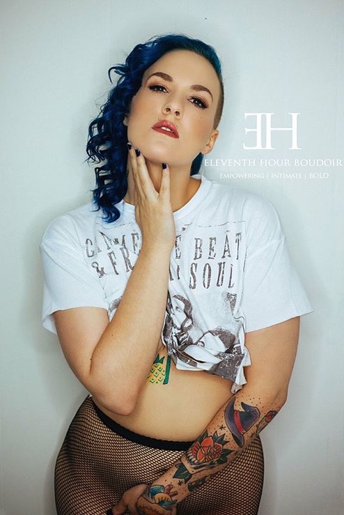 Female model photo shoot of Taylor Novak