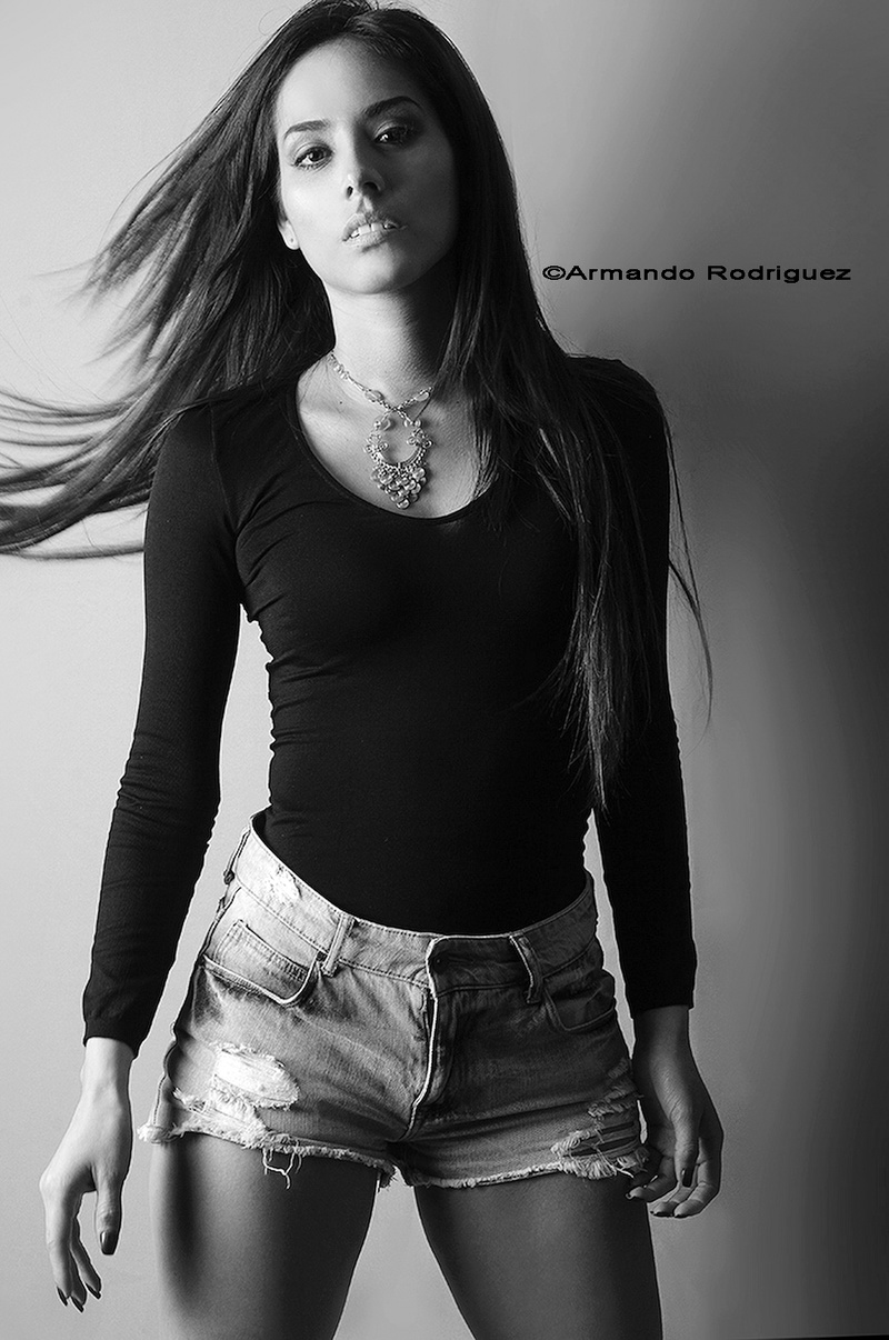 Female model photo shoot of Mayli Andrade Marquina in Lima