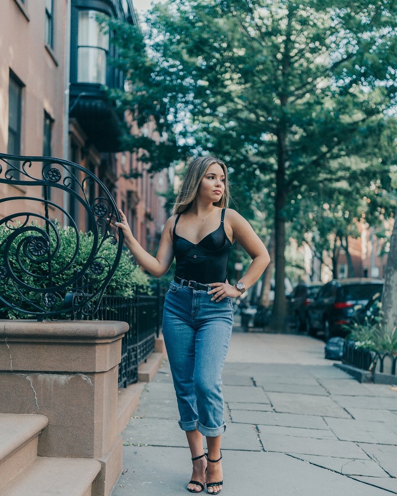 Female model photo shoot of susanwalkerr in Brooklyn, New York