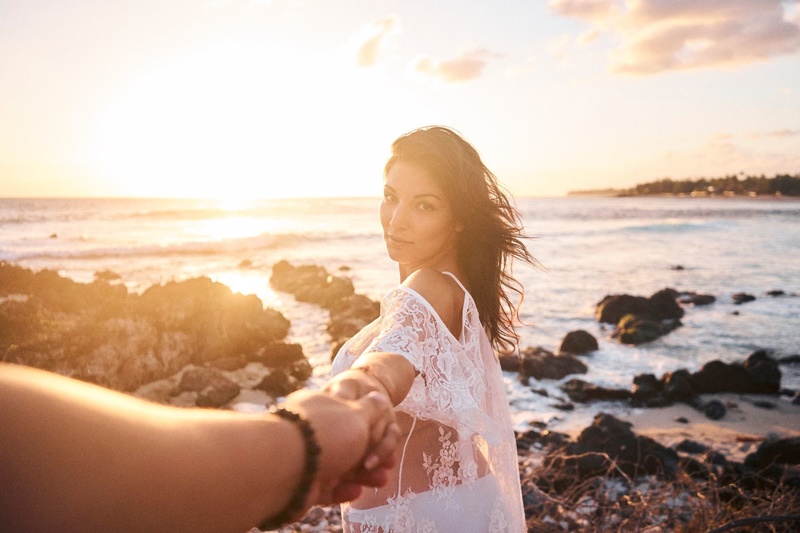 Female model photo shoot of Zena Smith in Reunion Island