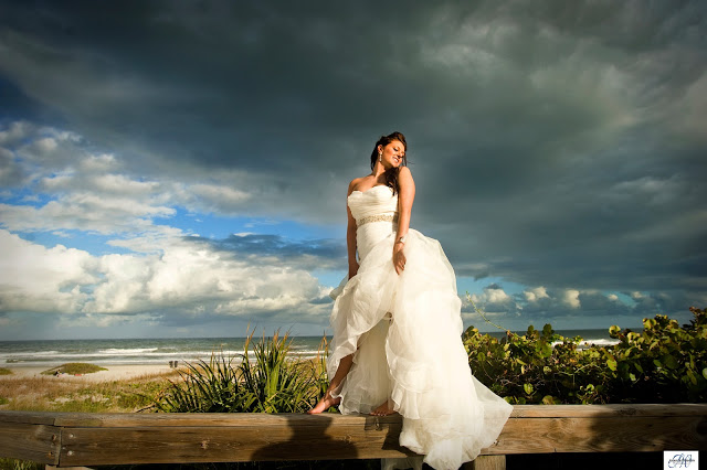 Female model photo shoot of Jennifer Werneth in Honoluu, Hawaii