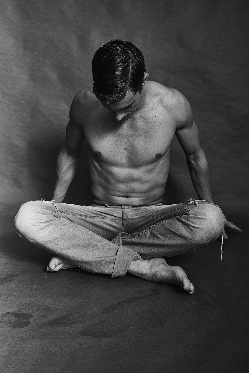 Male model photo shoot of Ivan Stamato