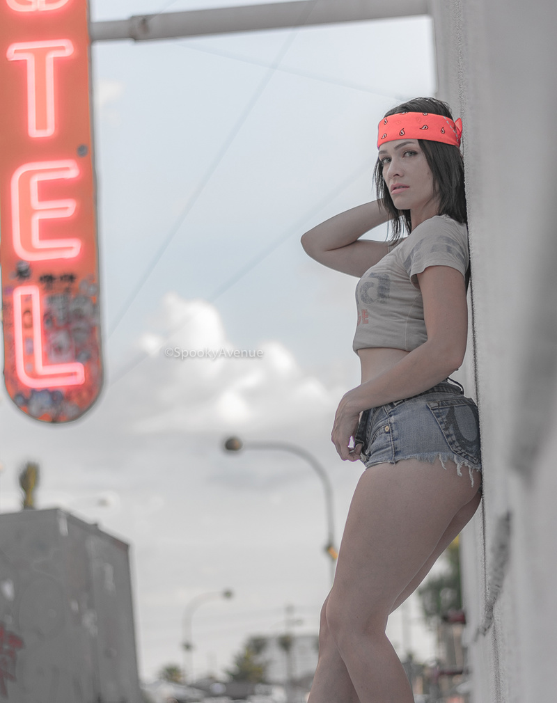 Female model photo shoot of Jennivibez222 in Downtown Las Vegas