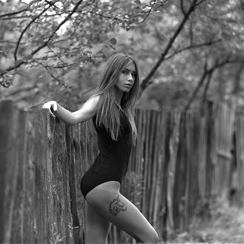 Female model photo shoot of Stanislava_romanova