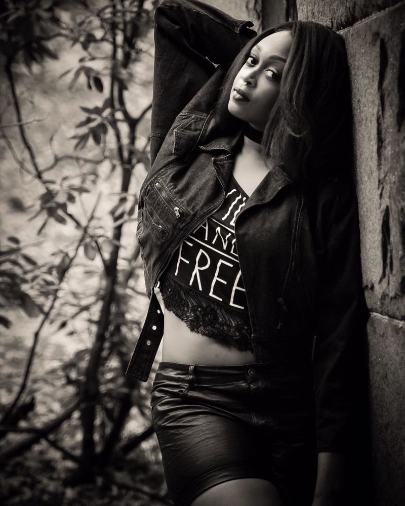 Female model photo shoot of Veda Rani