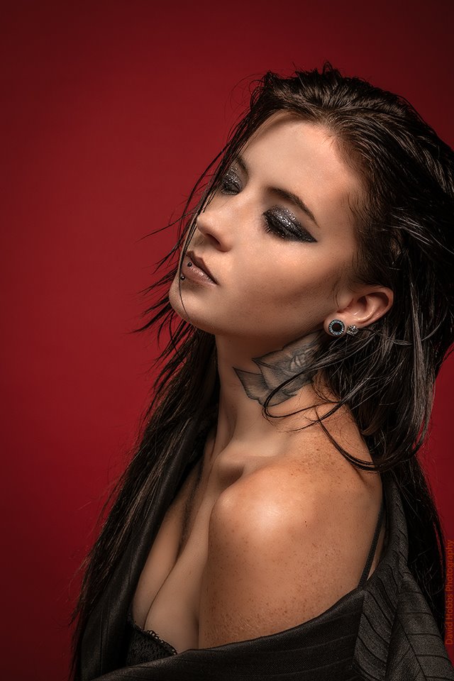 Female model photo shoot of Effy Eclipse