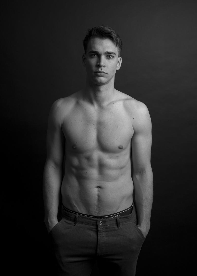 Male model photo shoot of Jose Lillo Aleman