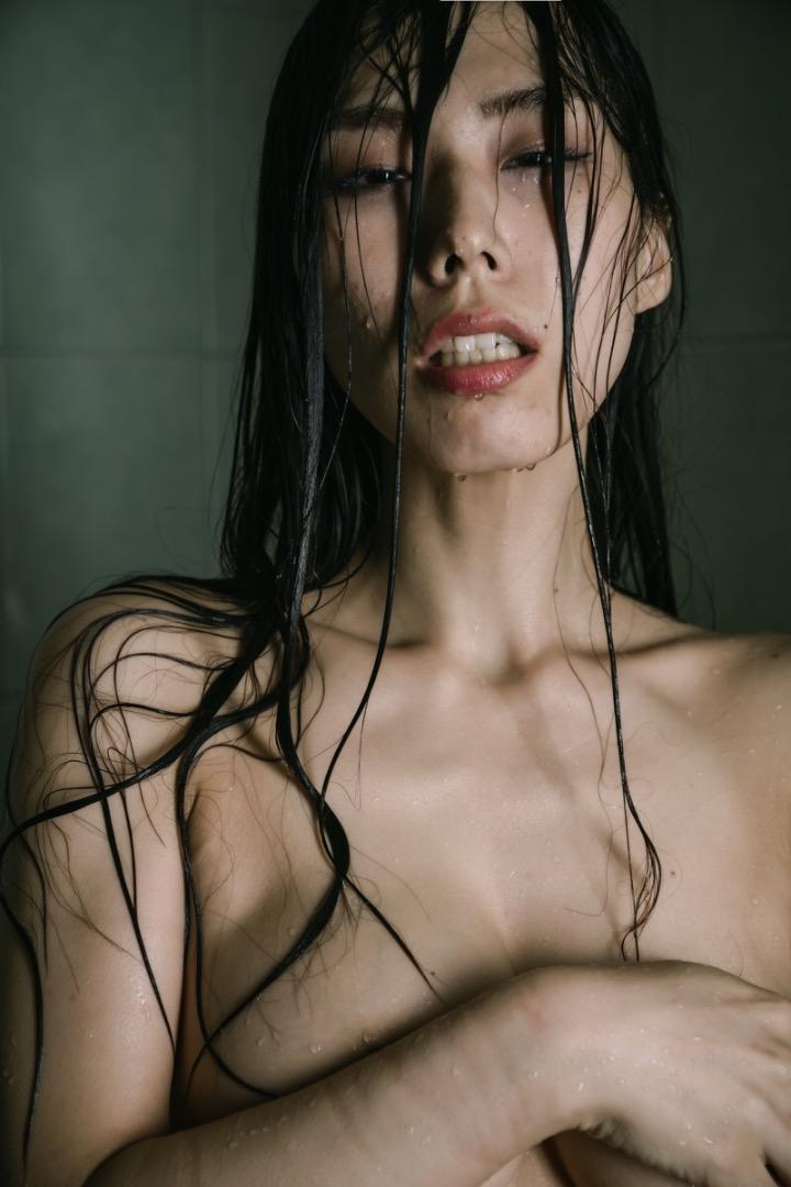 Female model photo shoot of Mocoro Mamiya
