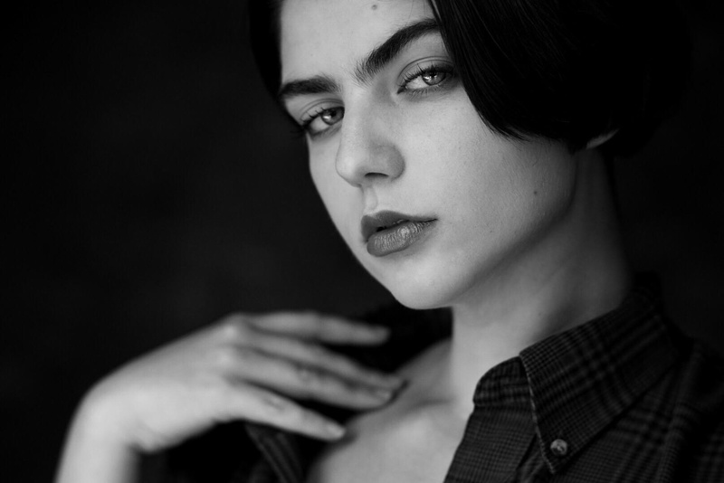Female model photo shoot of CamillaNiab