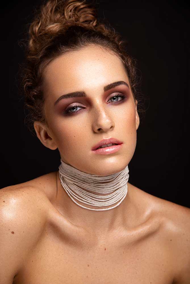 Female model photo shoot of FomenkoJ