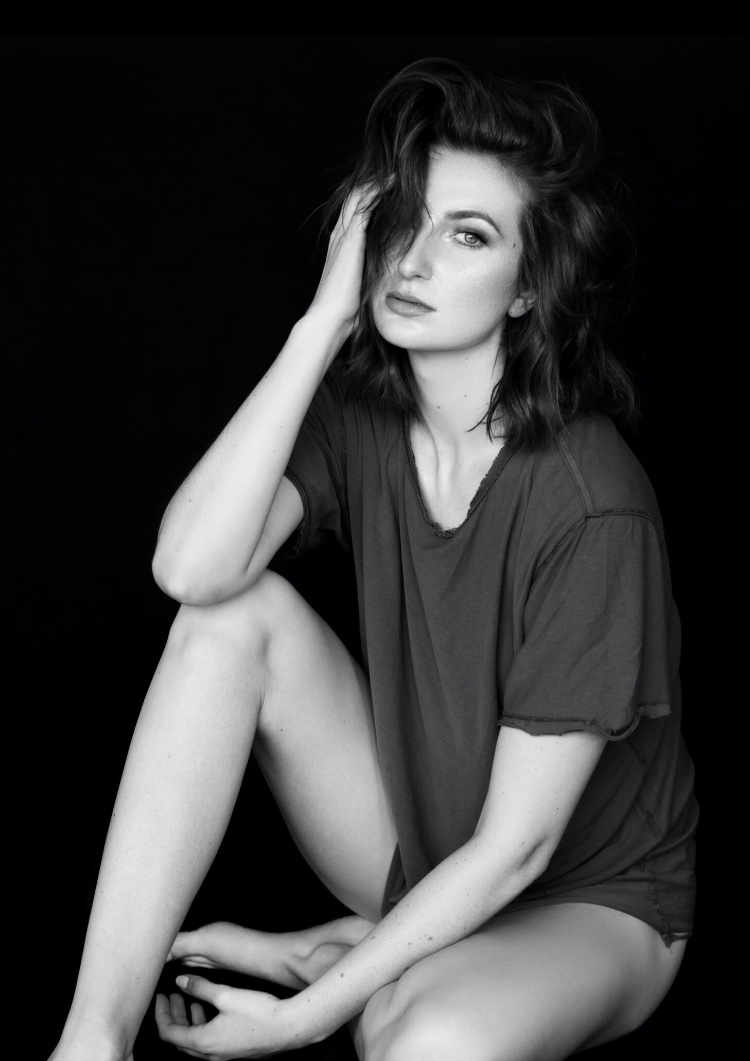 Female model photo shoot of Molly_Ertel33