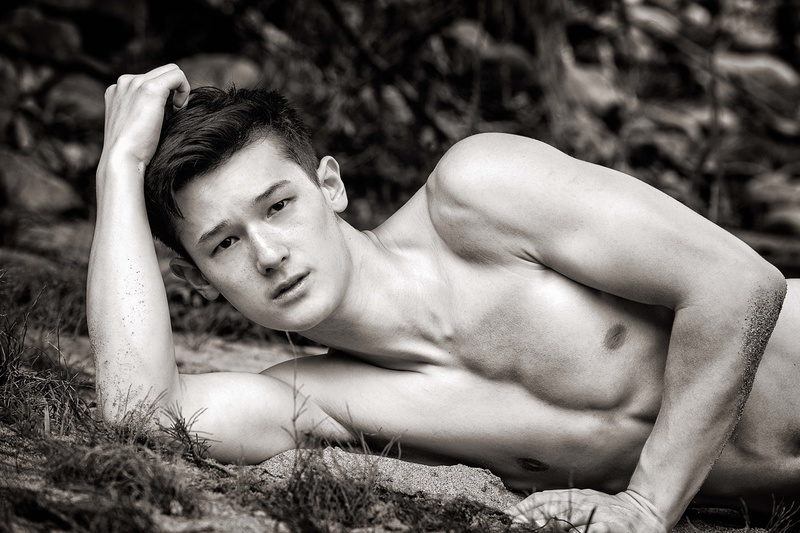 Male model photo shoot of Andrew Haan