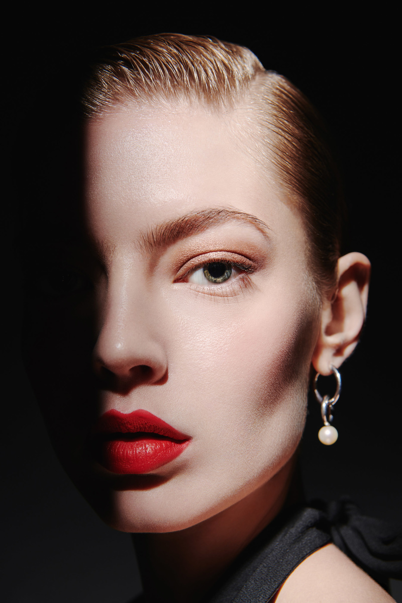 Female model photo shoot of Anastasia_Mak