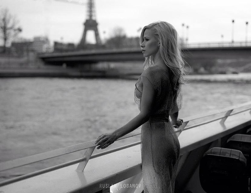 Female model photo shoot of Aliona Kaifa in Paris