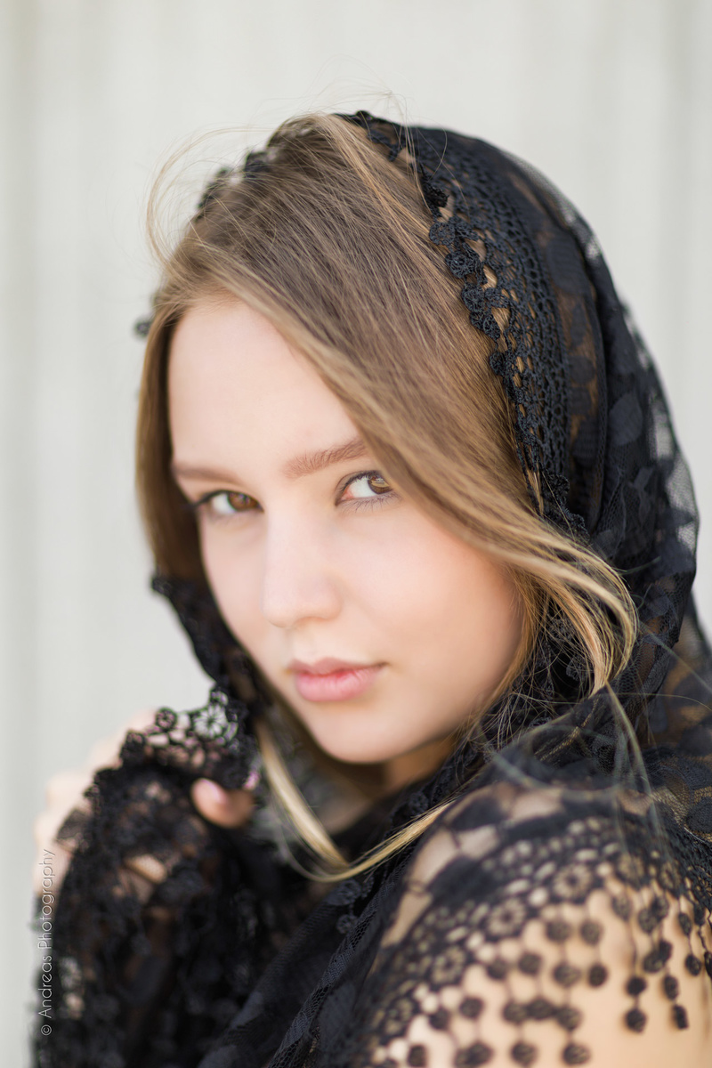 Female model photo shoot of alba_ by ANDREAS PHOTOGRPAHY