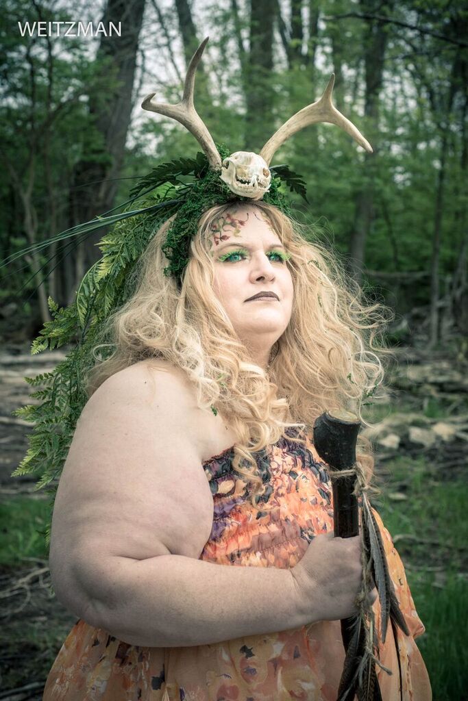 Female model photo shoot of Antigone Lynne in Haunted Hydro